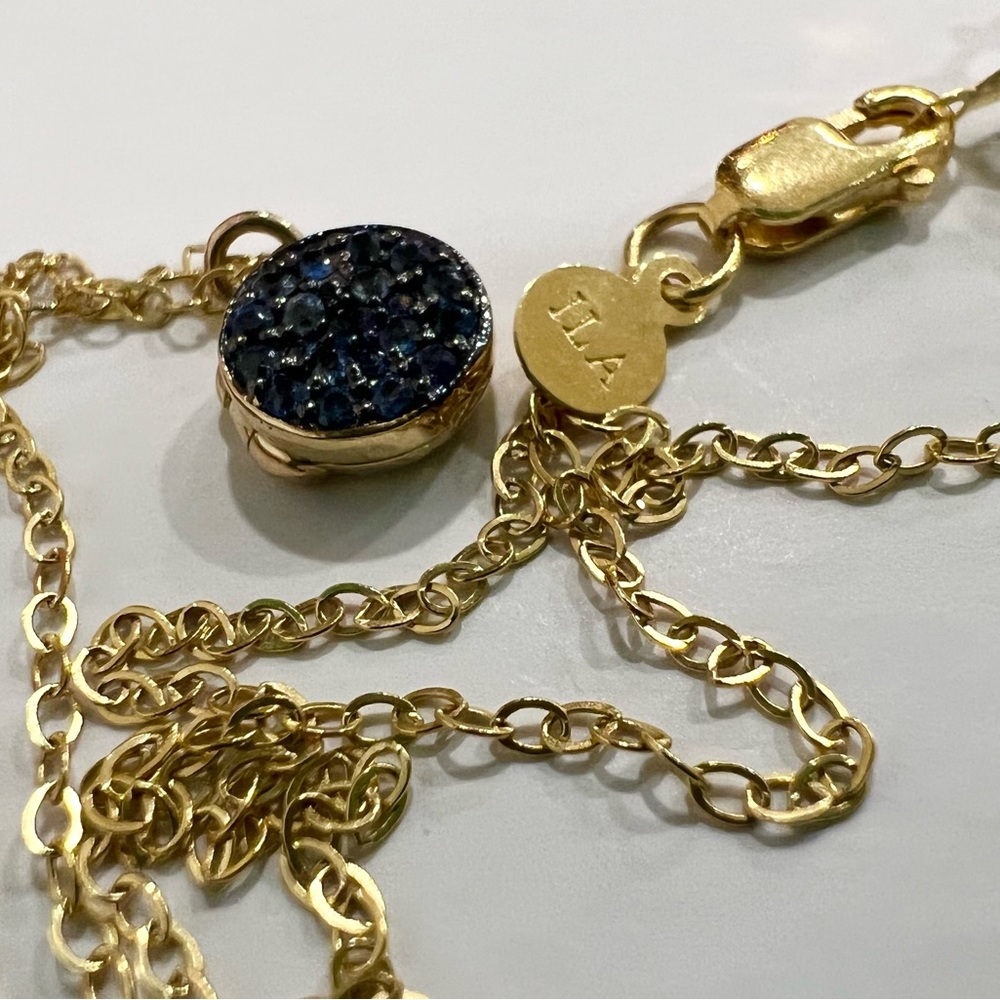 ILA Zerrah Locket - Picture 9 of 11